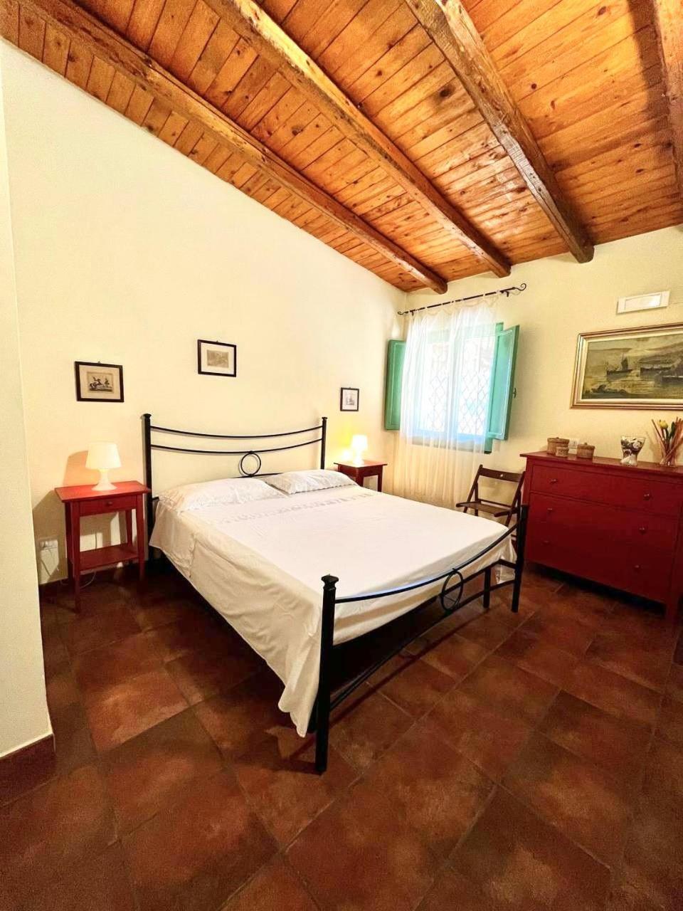 Case Di Loco Castro Agnone Bagni Exteriör bild