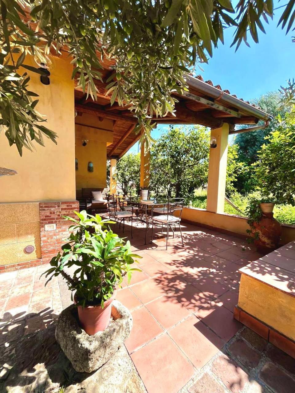 Case Di Loco Castro Agnone Bagni Exteriör bild